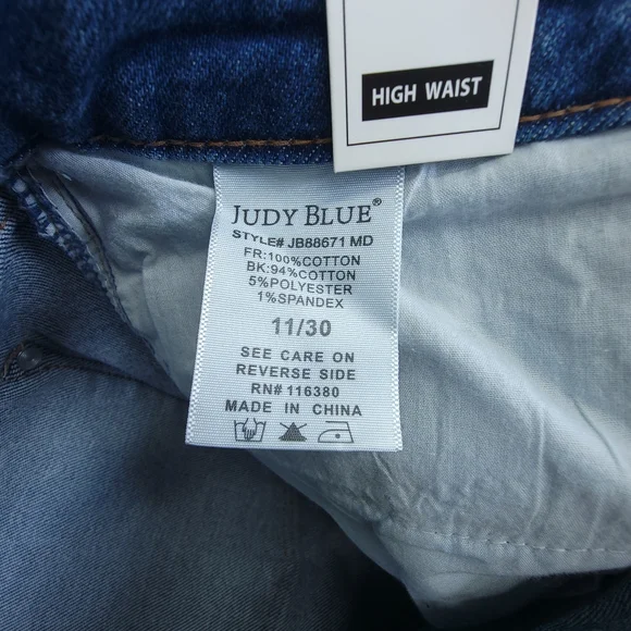 Judy Blue Women's Straight Leg Jeans - Light Blue - Picture 5 of 11